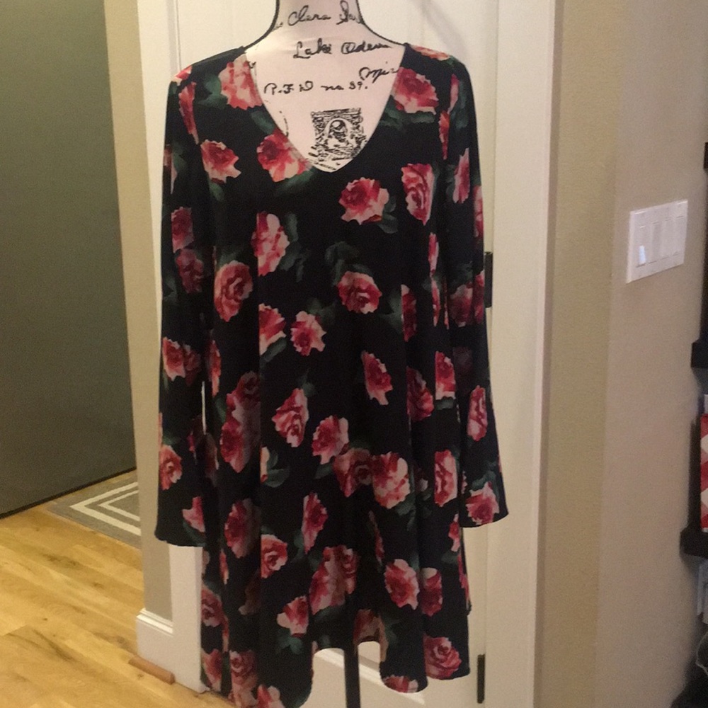 Lulu's long sleeve mini dress -Floral